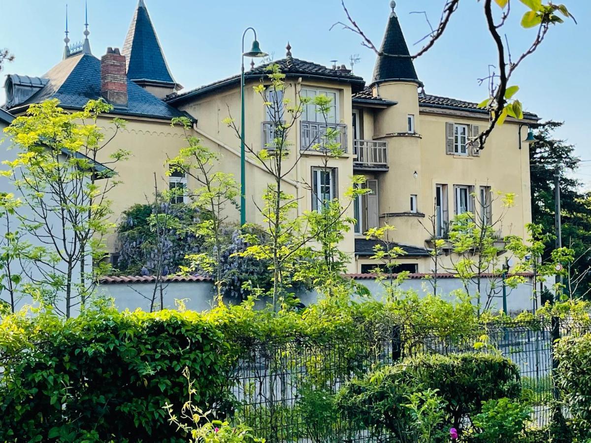 Bed and Breakfast Aux Tourelles 1888 - Tres Proche Lyon Tassin-la-Demi-Lune Exterior foto